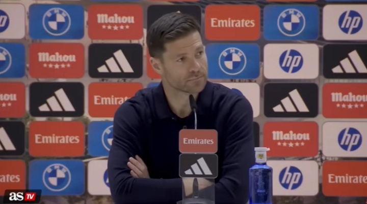 SABA沙巴体育-问的很直接了！记者赛后直接问阿隆索：踢曼城是否关乎你的帅位？